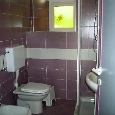 'glicine' Mit Wasserblick By Interhome *