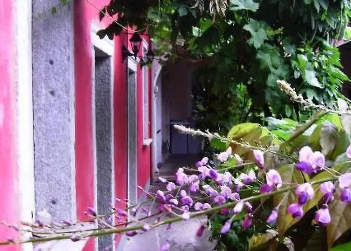 'glicine' Mit Wasserblick By Interhome